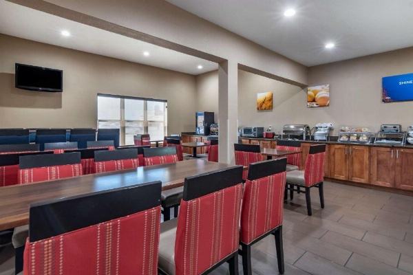 Comfort Inn & Suites Junction City - near Fort Riley image 30